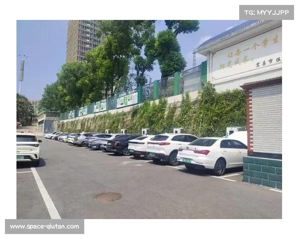 京能集团能超充充电站实现8至10分钟极速充电 助力电动汽车普及与绿色出行